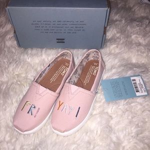 *SoLD*TOMS Rose Canvas Classic Friyay Embroider